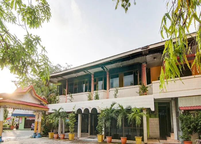 SPOT ON 2690 Hotel Tampan Pekanbaru