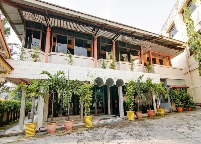 SPOT ON 2690 Hotel Tampan Pekanbaru
